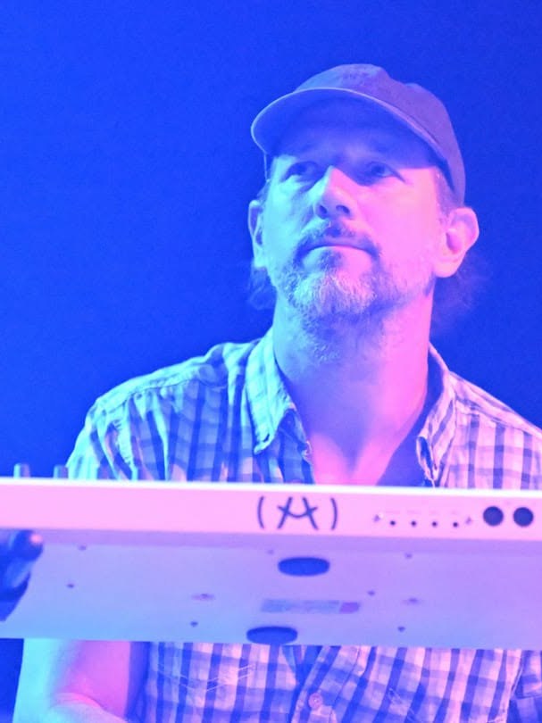 Steve Fleury, claviers